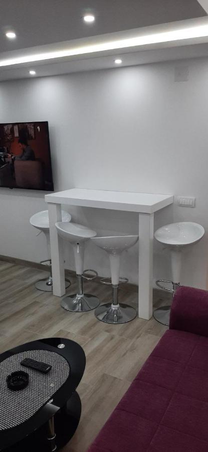 Adrijana 2 Apartmani Vrnjačka Banja Exterior foto